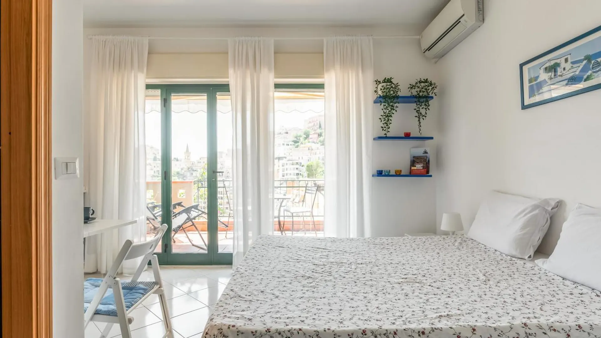 Romantic Retreat In Taormina 0*,